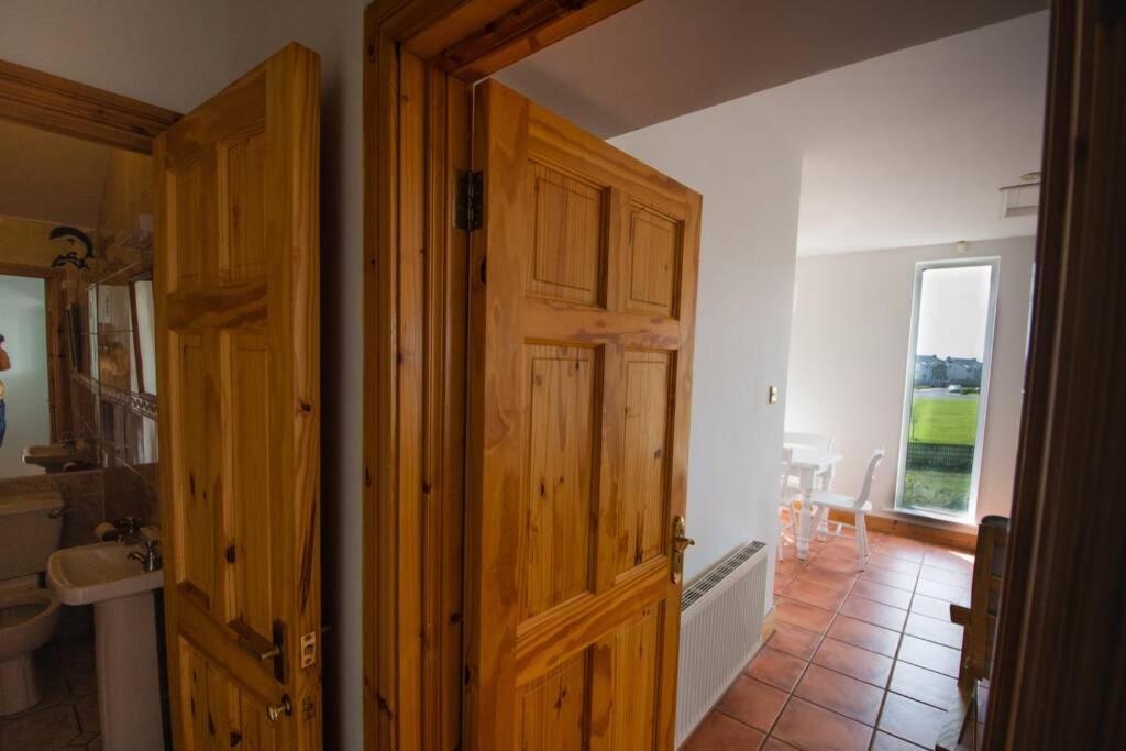 Fishermans Cottage Stunning Two Bedroom With Views Close To Town Bundoran Exterior photo